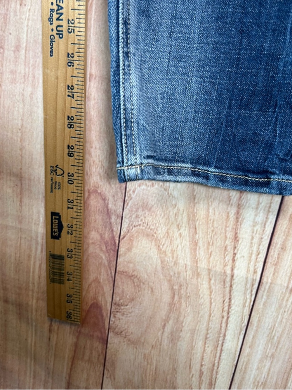 Maurices Womens Jeans Distressed Ripped Sz 18 XL mid Rise Stretch #235 - Picture 15 of 17